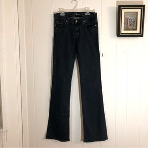 7 for all mankind the skinny bootcut dark blue  29" Waist  34.5" Inseam
